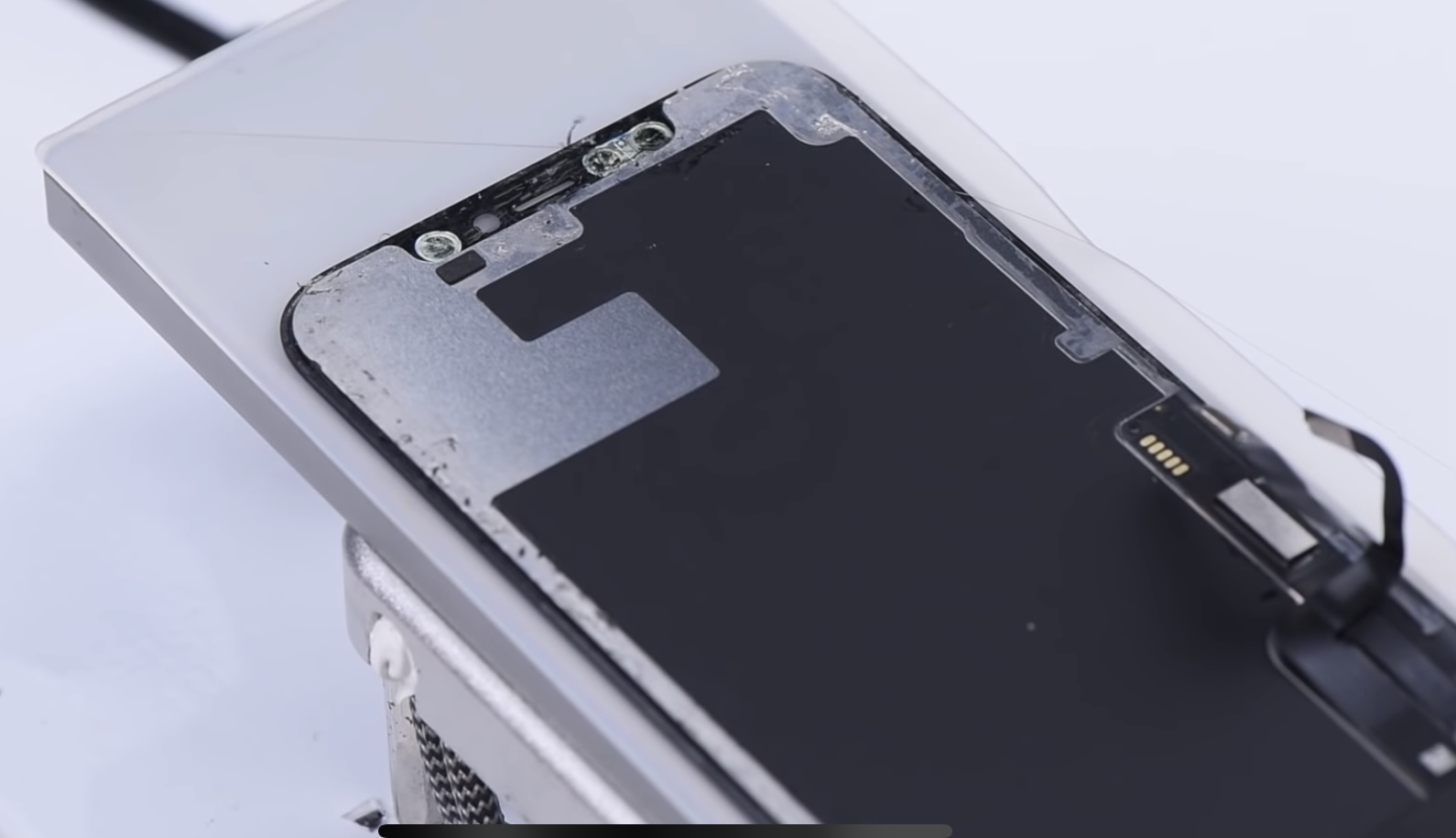 Стъкло Iphone 12 Pro - www.PoP-GsmService.com